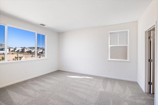 2250 Gladiola Drive, Hollister CA: https://media.crmls.org/mediaz/16f99c7c-3428-4d65-b0e7-987d8d61df13.jpg