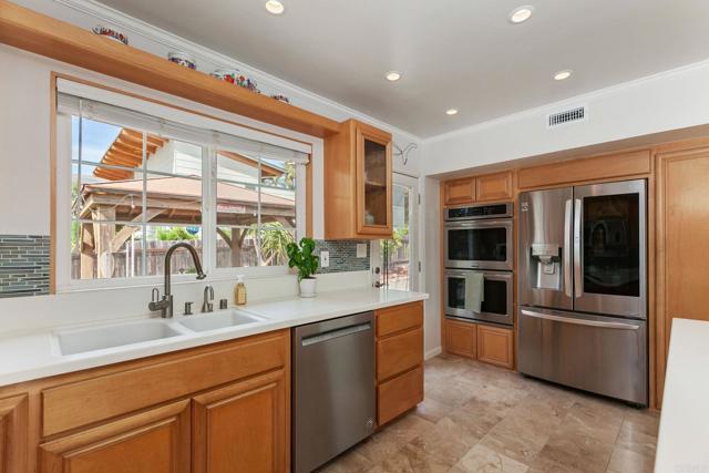 Detail Gallery Image 34 of 56 For 2392 Fire Mountain Dr, Oceanside,  CA 92054 - 2 Beds | 2 Baths