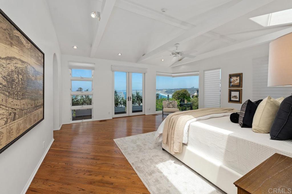 1420 La Jolla Knoll - photo 15