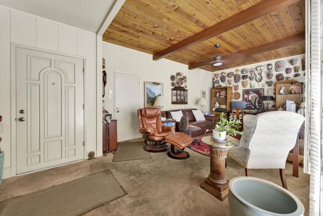 1750 Wabasso Way, Glendale CA: https://media.crmls.org/mediaz/16ff981d-054b-4b14-b225-ee76aab958f3.jpg