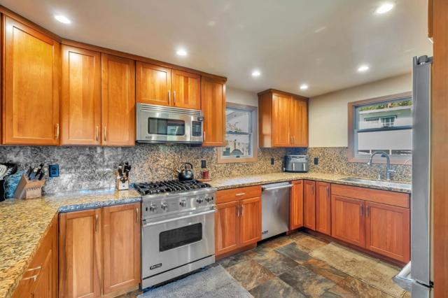 332 Blair Street, Felton CA: https://media.crmls.org/mediaz/1700653d-139a-4fcc-8db0-3d0501b774c6.jpg