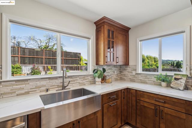 4545 Gregory Way, Richmond CA: https://media.crmls.org/mediaz/1701b4fd-bd23-4f49-be77-c2420c2b693a.jpg