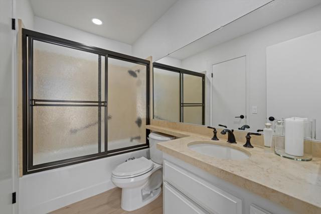 72750 Citrus Court, Palm Desert CA: https://media.crmls.org/mediaz/1701d4b5-17c4-45a5-88fd-c219e455460f.jpg