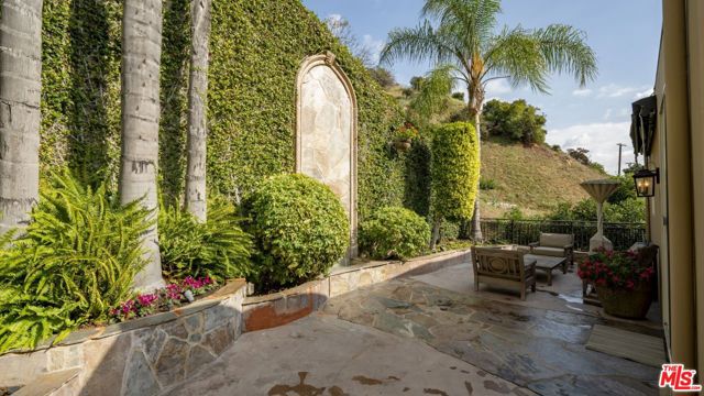 2030 Curson Avenue, Los Angeles, California 90046, 4 Bedrooms Bedrooms, ,3 BathroomsBathrooms,Single Family Residence,For Sale,Curson,24387457