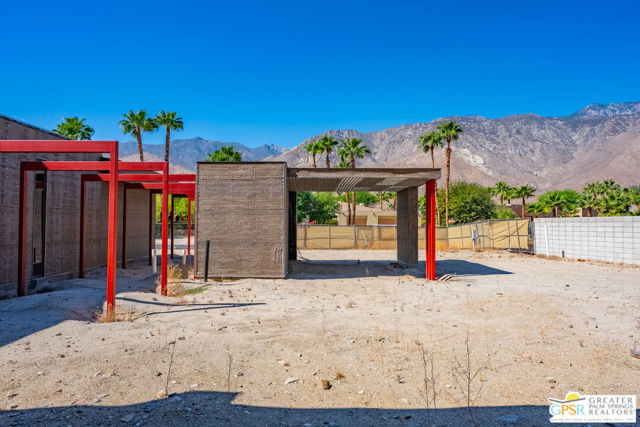 3172 E Bogert Trail, Palm Springs, CA 92264