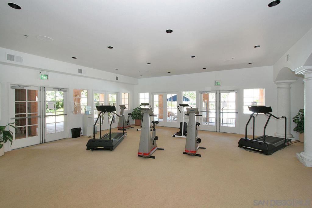 MLS #250034702SD img 47