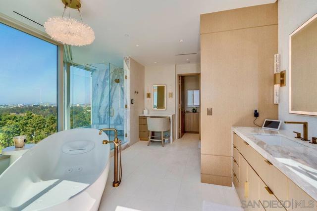 2500 6th Ave, San Diego CA: https://media.crmls.org/mediaz/17070072-2d57-410b-a914-948d2f72ec3b.jpg
