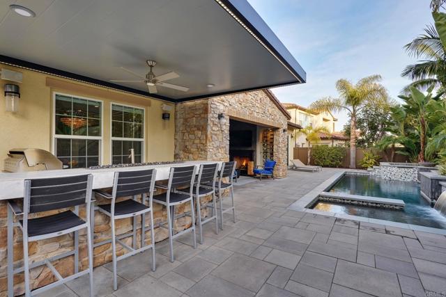 3615 Corte Claro, Carlsbad CA: https://media.crmls.org/mediaz/1707b5ac-7c69-473e-aa97-e5807b8cc949.jpg