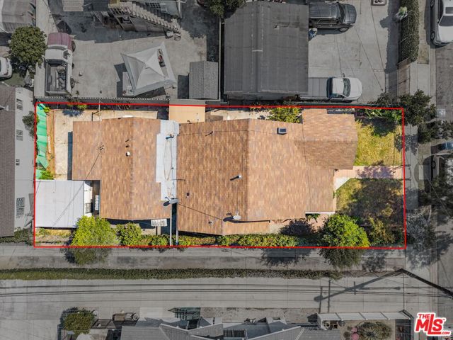 414 N Ditman Avenue, Los Angeles CA: https://media.crmls.org/mediaz/17086be6-95d0-4852-b303-50ec7c28cd9a.jpg
