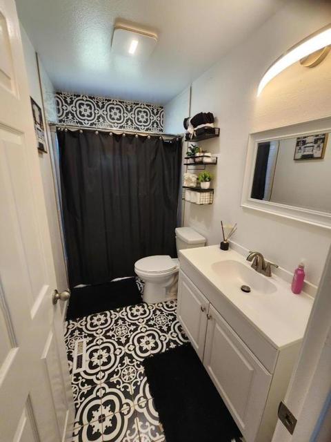 601 Weyer Road, Modesto CA: https://media.crmls.org/mediaz/1708cd77-8352-42a1-a4d1-5456f02c7cd0.jpg