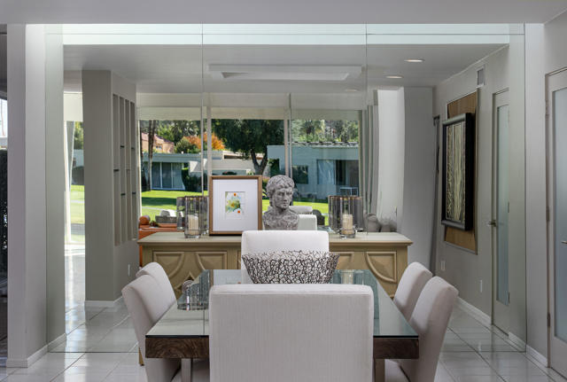 337 Westlake Terrace, Palm Springs CA: https://media.crmls.org/mediaz/1708fa44-543a-4588-bf7c-ff9d3c12d752.jpg