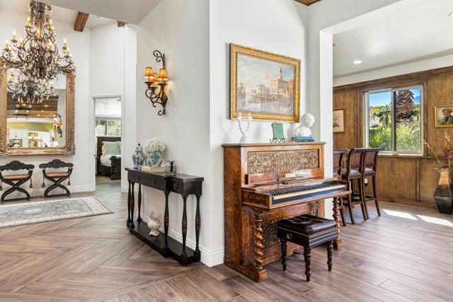 3330 Andreas Hills Drive, Palm Springs CA: https://media.crmls.org/mediaz/1709179f-60fa-4242-b258-d15256899da6.jpg