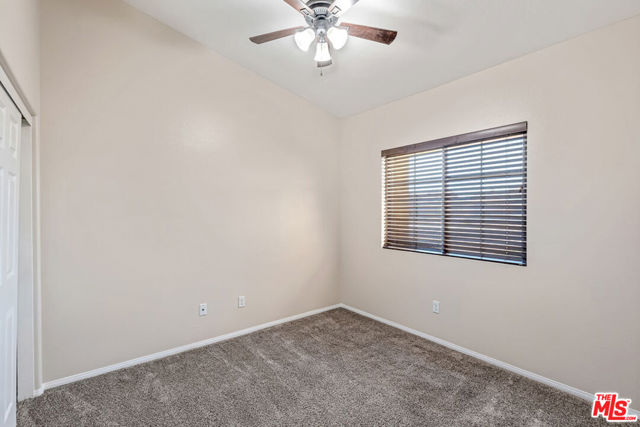 17794 Cabazon Road, Apple Valley CA: https://media.crmls.org/mediaz/17093ad2-07e7-4bd1-b5d0-1fb311be4ab3.jpg
