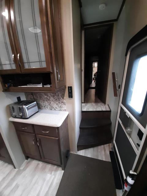 69411 Ramon Road, Cathedral City CA: https://media.crmls.org/mediaz/1709862c-dadc-44eb-a173-b9ed5f108e33.jpg