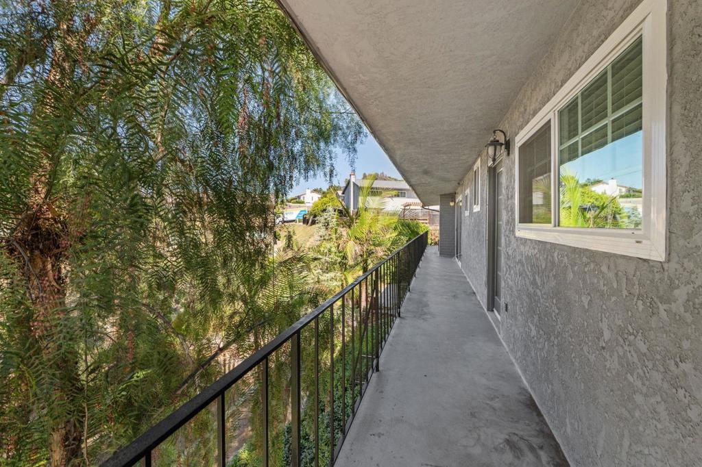 MLS #250041337SD image #61