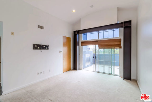 5350 Playa Vista Drive, 14 photo 16