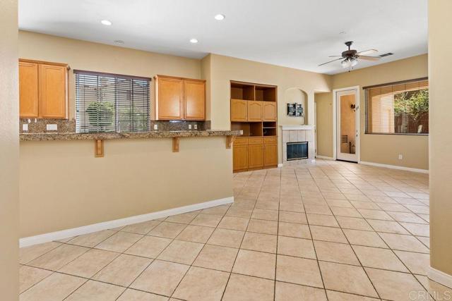 Detail Gallery Image 9 of 35 For 16758 Cimarron Crest Dr, San Diego,  CA 92127 - 3 Beds | 2/1 Baths