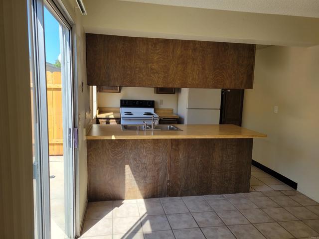 Photo #7: PTP2206019 Listing 