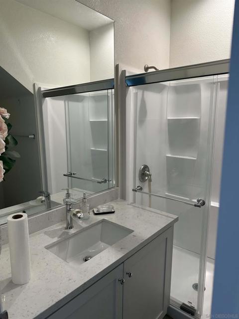 1390 SANTA VICTORIA Rd, Chula Vista CA: https://media.crmls.org/mediaz/170e2b4a-2107-4704-95ed-4706118fb845.jpg