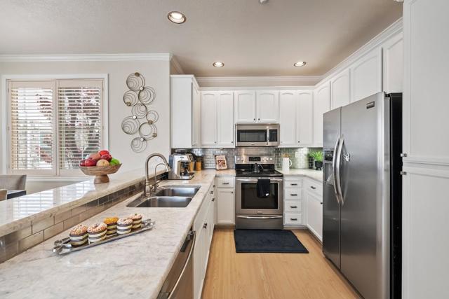 4540 Sandyford Court, Dublin CA: https://media.crmls.org/mediaz/170e9bd5-958b-49ae-9724-29c72de65e45.jpg