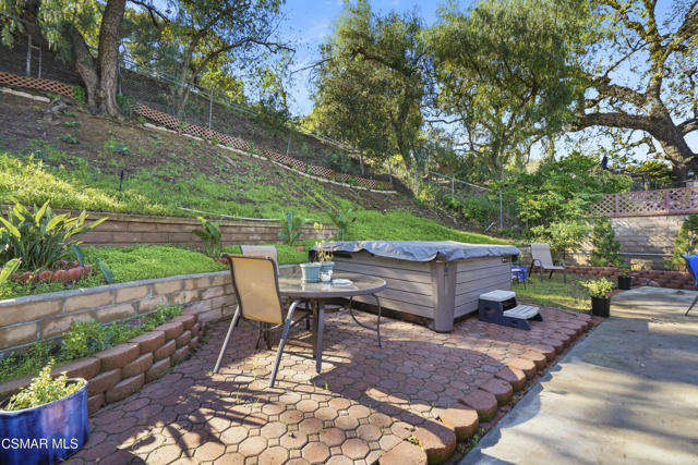 29148 Hillrise Drive, Agoura Hills CA: https://media.crmls.org/mediaz/170f751e-6631-4f0e-985a-1cdd26b964f4.jpg