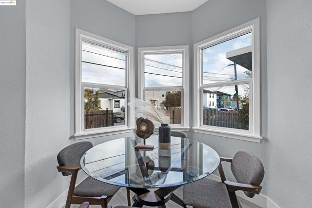 Image 12 of 49 For 2914 Stanton Street