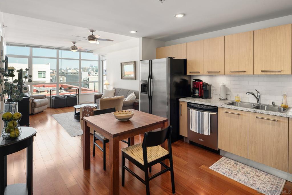 1431 Pacific Hwy - photo 4