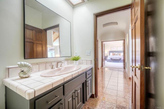 Detail Gallery Image 35 of 52 For 3040 Palm Hill Dr, Vista,  CA 92084 - 3 Beds | 2/1 Baths