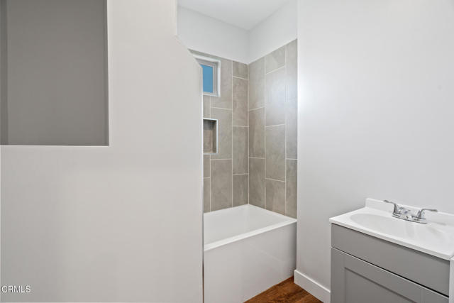 Detail Gallery Image 13 of 31 For 300 E Alhambra Rd a,  Alhambra,  CA 91801 - 2 Beds | 3 Baths