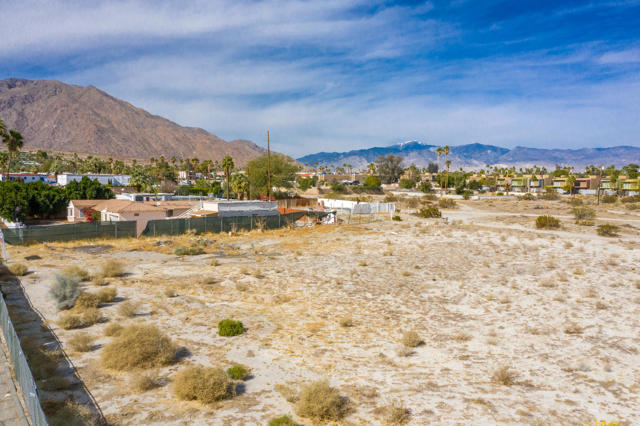 0 ViA Olivera, Palm Springs CA: https://media.crmls.org/mediaz/1711cb4f-e5fe-4e4a-9e6f-613d45343151.jpg