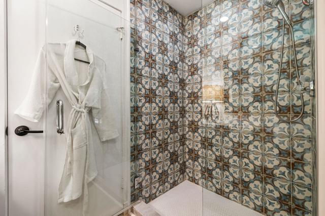 4 Lincoln Place, Rancho Mirage CA: https://media.crmls.org/mediaz/17122988-18da-4f66-a051-e80b721e8f49.jpg