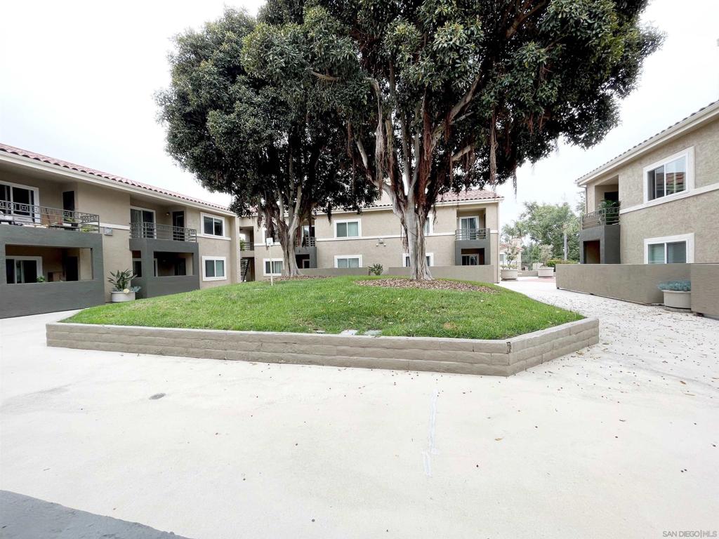 7545 Charmant Dr #1309