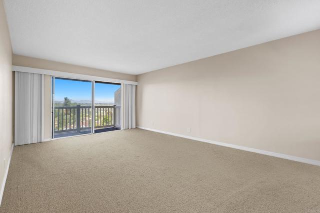 1866 Forestdale Drive, Encinitas CA: https://media.crmls.org/mediaz/17137cb1-880a-4008-b010-e10b15c199a2.jpg