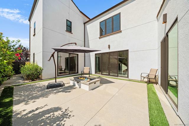 5347 Morning Sage Way, San Diego CA: https://media.crmls.org/mediaz/1713c27d-0fbf-4b72-bba0-fc45f66d891b.jpg