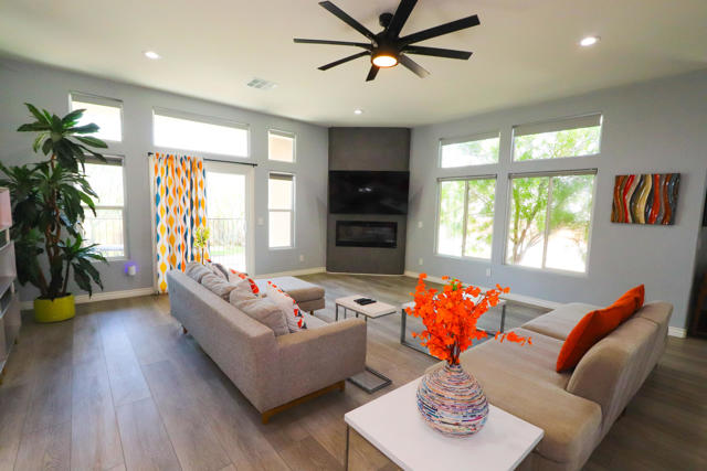 67781 Ocotillo Trail, Desert Hot Springs CA: https://media.crmls.org/mediaz/1714508a-5b20-42e5-988b-088e7d42872b.jpg