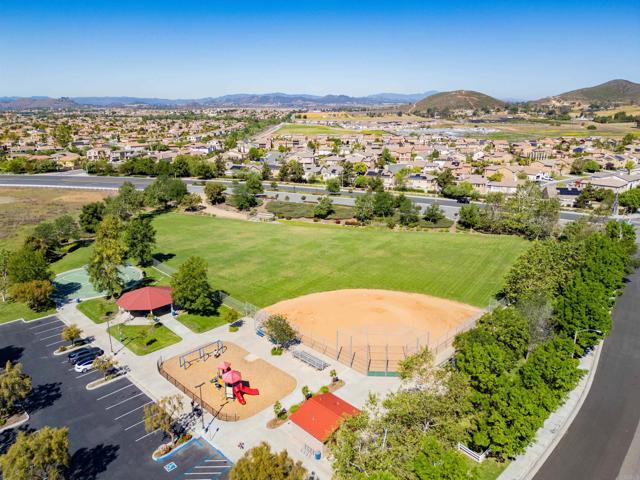 34289 Solstice Street, Winchester CA: https://media.crmls.org/mediaz/1714b8fa-1745-4dc2-b4b5-ea536f779556.jpg