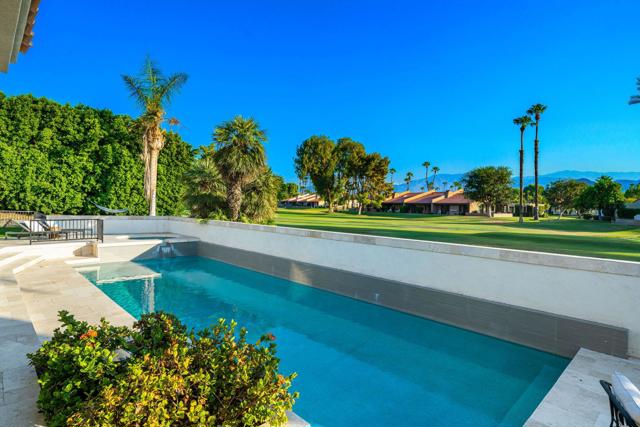 78955 Martinique Drive, Bermuda Dunes CA: https://media.crmls.org/mediaz/17164636-0f29-4a79-979f-711ec8ed9883.jpg