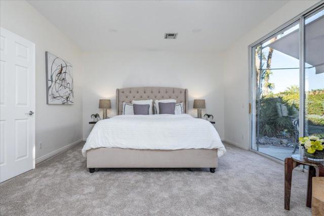 79030 Ladera Drive, La Quinta CA: https://media.crmls.org/mediaz/17168c7a-3a64-4c87-ad2f-38bb399eaf7f.jpg