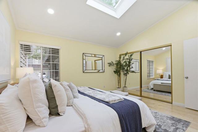 1212 Shelby Creek Lane, San Jose CA: https://media.crmls.org/mediaz/17184d59-7090-4281-b3ae-1e38d09ead88.jpg