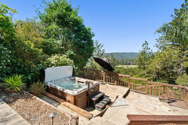 17 Kite Hill Road, Santa Cruz CA: https://media.crmls.org/mediaz/1718cc51-2cdc-457b-935d-309bdbc4b90f.jpg