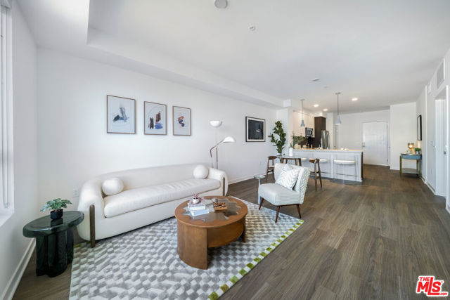 Virtually staged model home ph