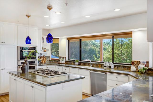 25460 Boots Road, Monterey CA: https://media.crmls.org/mediaz/171983a6-6dd8-4d62-921f-e7fad192b91d.jpg