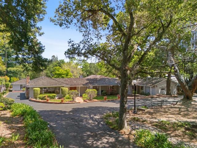 19661 Saratoga Los Gatos Road, Saratoga CA: https://media.crmls.org/mediaz/1719a71b-eaec-4052-81f0-c27ea40c05d3.jpg
