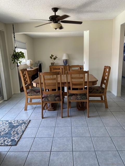 10320 Plaza Paseo Dr., Lakeside CA: https://media.crmls.org/mediaz/1719d96a-7943-42cb-9aa5-a2394dcbee55.jpg