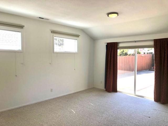 17 Saucito Avenue, Del Rey Oaks CA: https://media.crmls.org/mediaz/171acb96-1823-4b33-98a6-c6a64787f093.jpg