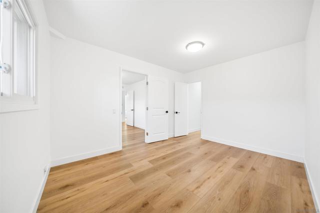 Image 23 of 45 For 5017 Mount Gaywas Dr