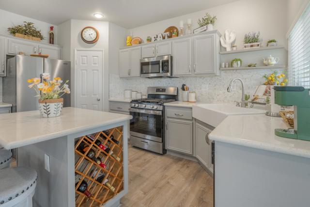 Image 4 of 27 For 64279 Eagle Mountain Avenue