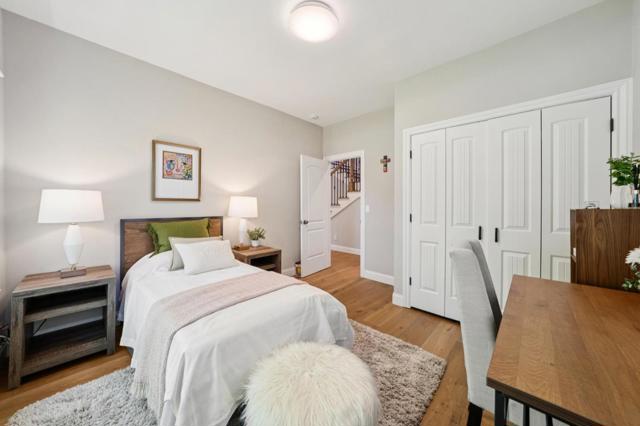 2608 Bryant Street, Palo Alto CA: https://media.crmls.org/mediaz/171cad6e-c145-4213-a9e3-90143e729f26.jpg