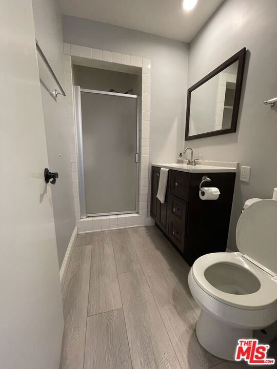 12158 Bambi Place, Granada Hills CA: https://media.crmls.org/mediaz/171d278d-678c-4b62-a9ab-fe0cd05f08cc.jpg
