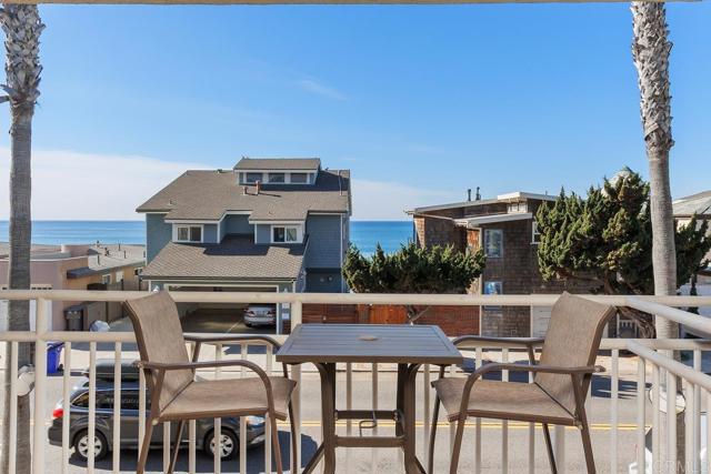 1112 S Pacific Street, Oceanside CA: https://media.crmls.org/mediaz/171d5e64-6357-4029-995a-5bbe711bbf4d.jpg